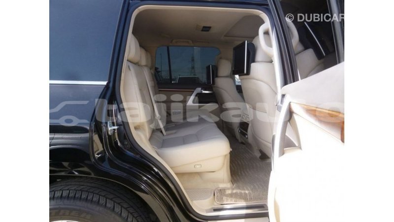 Big with watermark toyota land cruiser dushanbe import dubai 2273