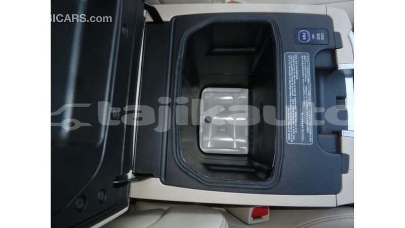 Big with watermark toyota land cruiser dushanbe import dubai 2273