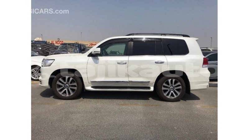 Big with watermark toyota land cruiser dushanbe import dubai 2282