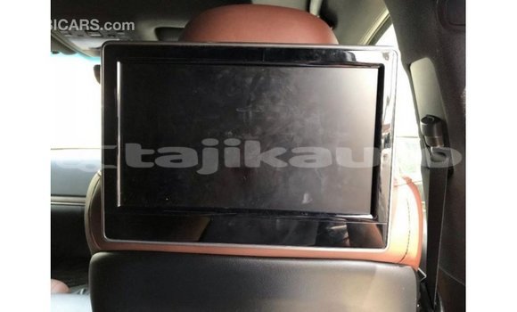 Buy Import Toyota Land Cruiser White Car in Import - Dubai in Dushanbe Buy Import Toyota Land Cruiser White Car in Import - Dubai in Dushanbe