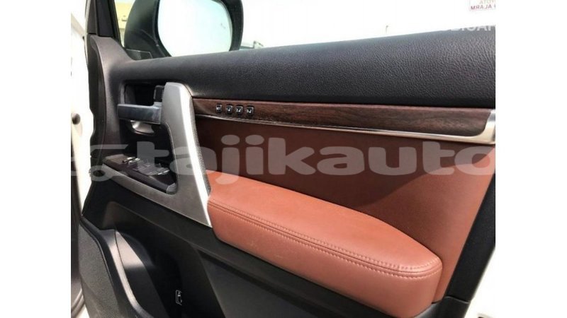 Big with watermark toyota land cruiser dushanbe import dubai 2282