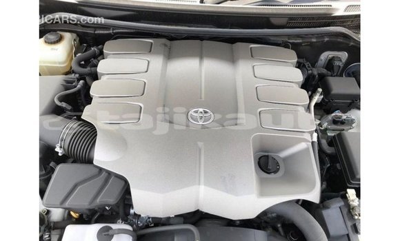 Buy Import Toyota Land Cruiser White Car in Import - Dubai in Dushanbe Buy Import Toyota Land Cruiser White Car in Import - Dubai in Dushanbe