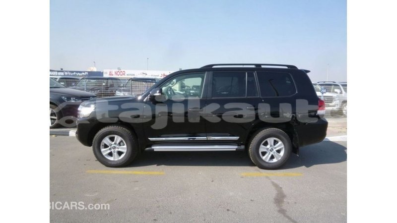 Big with watermark toyota land cruiser dushanbe import dubai 2286