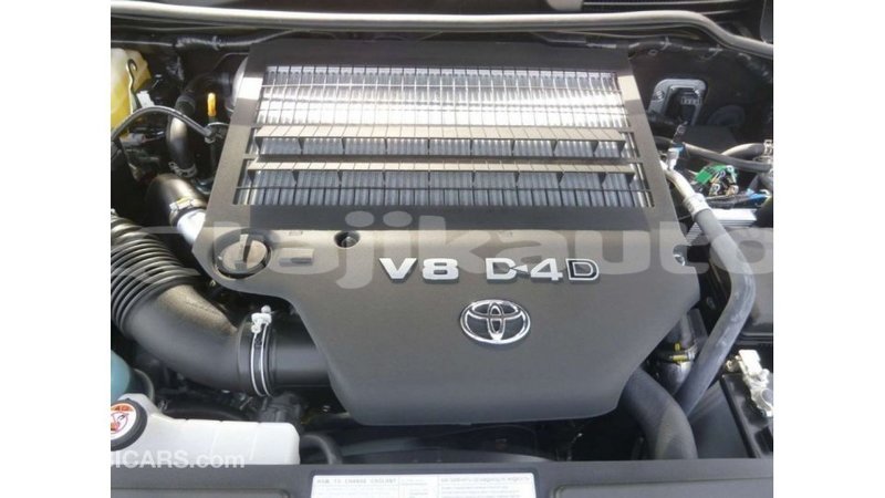 Big with watermark toyota land cruiser dushanbe import dubai 2286