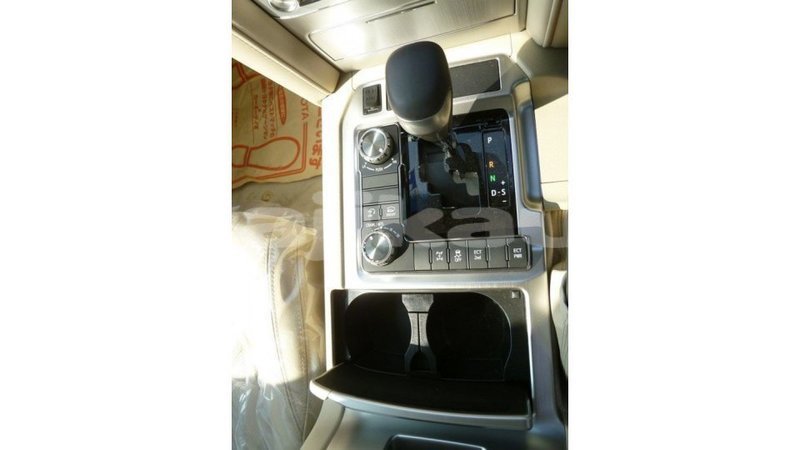 Big with watermark toyota land cruiser dushanbe import dubai 2296