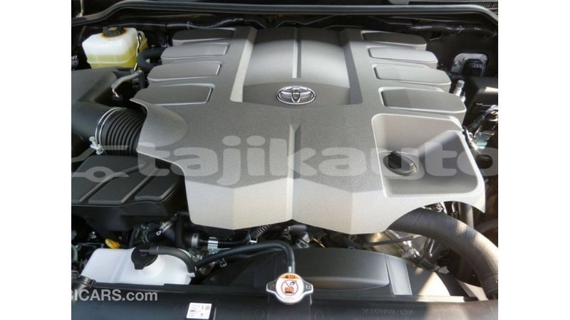 Big with watermark toyota land cruiser dushanbe import dubai 2296