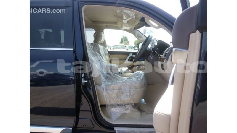 Big with watermark toyota land cruiser dushanbe import dubai 2299