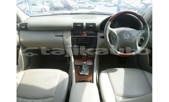 Buy Import Mercedes-Benz 190 Blue Car in Import - Dubai in Dushanbe Buy Import Mercedes-Benz 190 Blue Car in Import - Dubai in Dushanbe