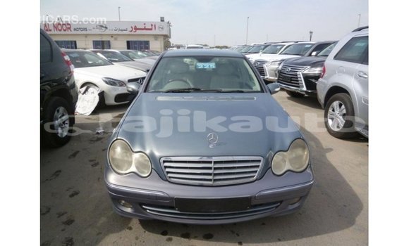 Buy Import Mercedes-Benz 190 Blue Car in Import - Dubai in Dushanbe Buy Import Mercedes-Benz 190 Blue Car in Import - Dubai in Dushanbe