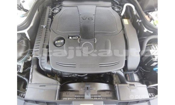 Buy Import Mercedes-Benz 190 White Car in Import - Dubai in Dushanbe Buy Import Mercedes-Benz 190 White Car in Import - Dubai in Dushanbe