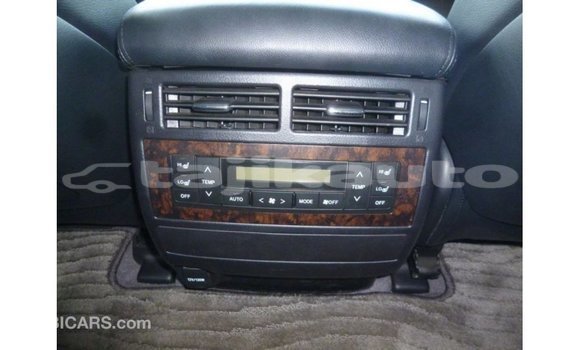 Buy Import Toyota Land Cruiser White Car in Import - Dubai in Dushanbe Buy Import Toyota Land Cruiser White Car in Import - Dubai in Dushanbe