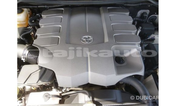 Buy Import Toyota Land Cruiser White Car in Import - Dubai in Dushanbe Buy Import Toyota Land Cruiser White Car in Import - Dubai in Dushanbe