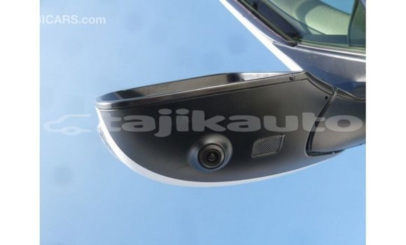 Buy Import Toyota Land Cruiser White Car in Import - Dubai in Dushanbe Buy Import Toyota Land Cruiser White Car in Import - Dubai in Dushanbe