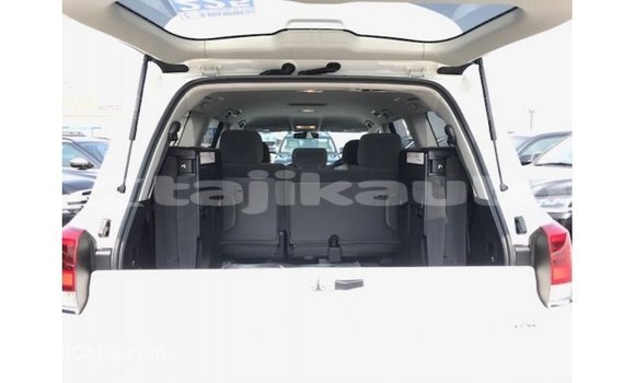 Buy Import Toyota Land Cruiser White Car in Import - Dubai in Dushanbe Buy Import Toyota Land Cruiser White Car in Import - Dubai in Dushanbe