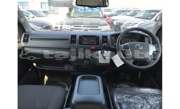 Buy Import Toyota Hiace White Car in Import - Dubai in Dushanbe Buy Import Toyota Hiace White Car in Import - Dubai in Dushanbe