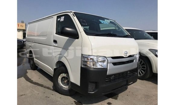 Buy Import Toyota Hiace White Car in Import - Dubai in Dushanbe Buy Import Toyota Hiace White Car in Import - Dubai in Dushanbe