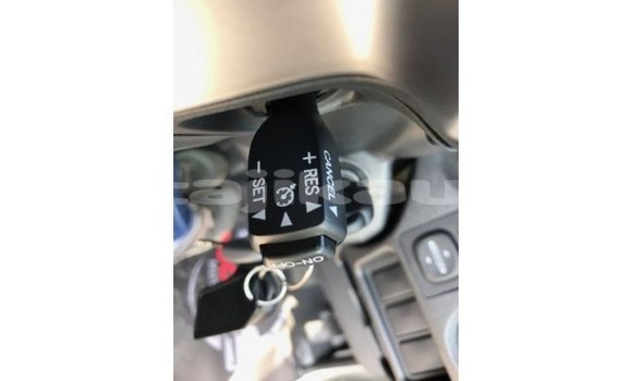 Buy Import Toyota Hiace White Car in Import - Dubai in Dushanbe Buy Import Toyota Hiace White Car in Import - Dubai in Dushanbe