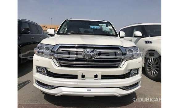 Buy Import Toyota Land Cruiser White Car in Import - Dubai in Dushanbe Buy Import Toyota Land Cruiser White Car in Import - Dubai in Dushanbe