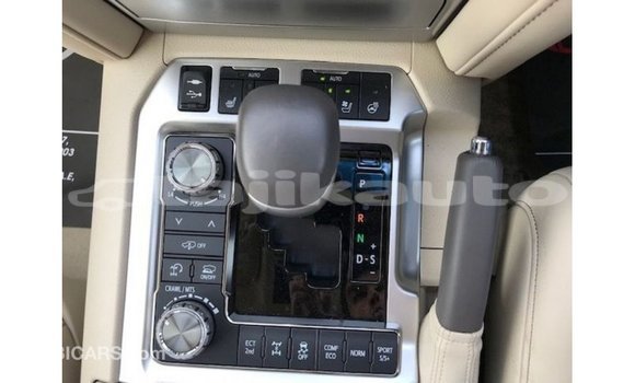 Buy Import Toyota Land Cruiser White Car in Import - Dubai in Dushanbe Buy Import Toyota Land Cruiser White Car in Import - Dubai in Dushanbe