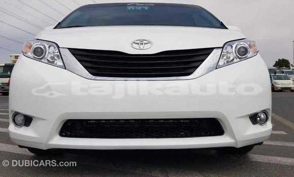 Buy Import Toyota Sienna White Car in Import - Dubai in Dushanbe Buy Import Toyota Sienna White Car in Import - Dubai in Dushanbe
