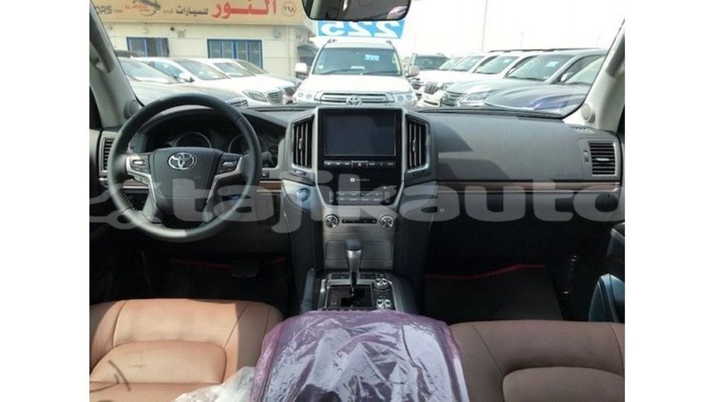 Big with watermark toyota land cruiser dushanbe import dubai 2326