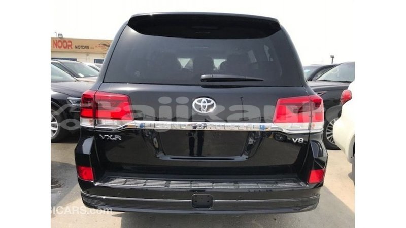 Big with watermark toyota land cruiser dushanbe import dubai 2326