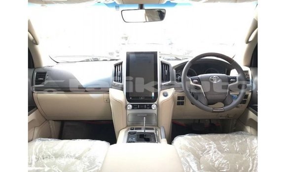Buy Import Toyota Land Cruiser Other Car in Import - Dubai in Dushanbe Buy Import Toyota Land Cruiser Other Car in Import - Dubai in Dushanbe
