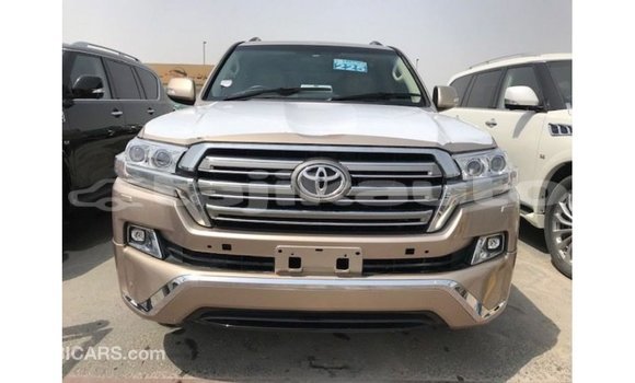Buy Import Toyota Land Cruiser Other Car in Import - Dubai in Dushanbe Buy Import Toyota Land Cruiser Other Car in Import - Dubai in Dushanbe