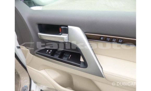 Buy Import Toyota Land Cruiser White Car in Import - Dubai in Dushanbe Buy Import Toyota Land Cruiser White Car in Import - Dubai in Dushanbe