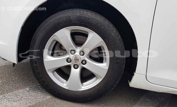 Buy Import Toyota Sienna White Car in Import - Dubai in Dushanbe Buy Import Toyota Sienna White Car in Import - Dubai in Dushanbe