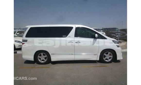 Buy Import Toyota Vellfire White Car in Import - Dubai in Dushanbe Buy Import Toyota Vellfire White Car in Import - Dubai in Dushanbe