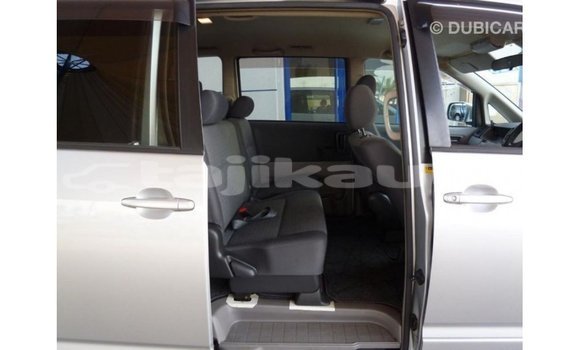 Buy Import Toyota Voxy Other Car in Import - Dubai in Dushanbe Buy Import Toyota Voxy Other Car in Import - Dubai in Dushanbe
