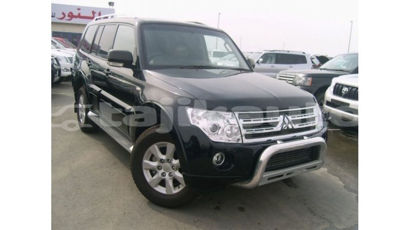 Big with watermark mitsubishi pajero dushanbe import dubai 2343