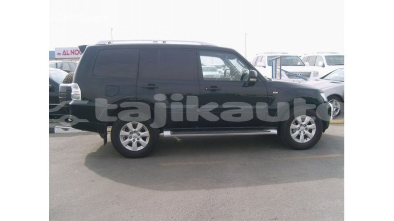 Big with watermark mitsubishi pajero dushanbe import dubai 2343