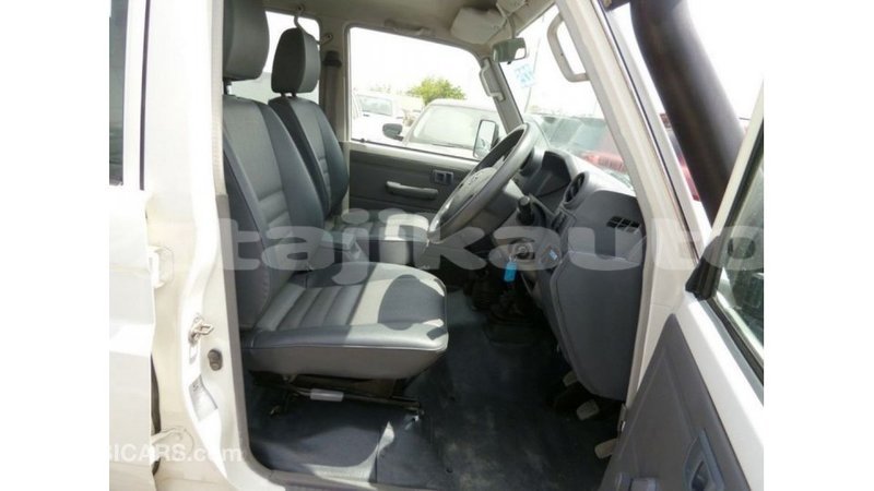 Big with watermark toyota land cruiser dushanbe import dubai 2364