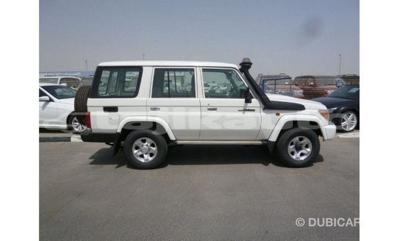 Buy Import Toyota Land Cruiser White Car in Import - Dubai in Dushanbe Buy Import Toyota Land Cruiser White Car in Import - Dubai in Dushanbe