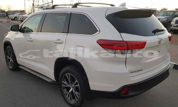 Buy Import Toyota Highlander White Car in Import - Dubai in Dushanbe Buy Import Toyota Highlander White Car in Import - Dubai in Dushanbe