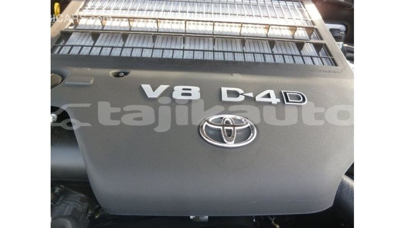 Big with watermark toyota land cruiser dushanbe import dubai 2377