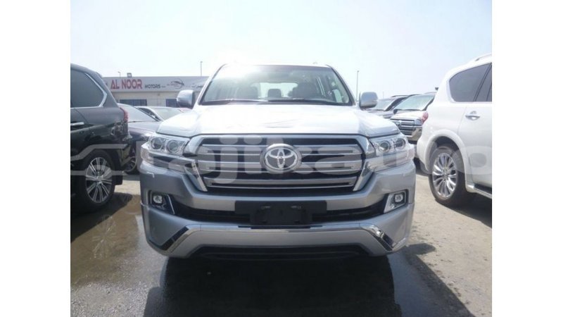 Big with watermark toyota land cruiser dushanbe import dubai 2381