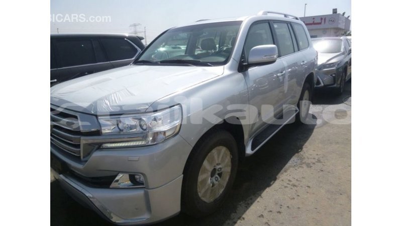 Big with watermark toyota land cruiser dushanbe import dubai 2381