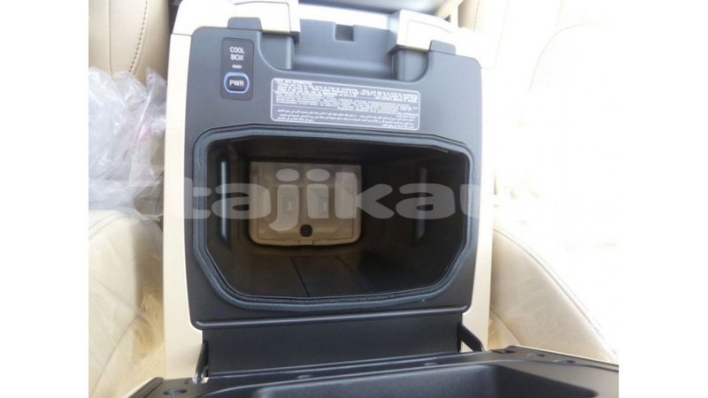 Big with watermark toyota land cruiser dushanbe import dubai 2381