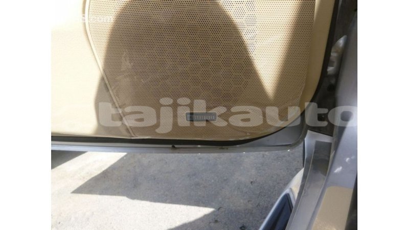Big with watermark toyota land cruiser dushanbe import dubai 2381