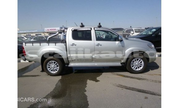 Buy Import Toyota Hilux Other Car in Import - Dubai in Dushanbe Buy Import Toyota Hilux Other Car in Import - Dubai in Dushanbe