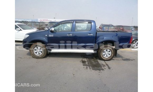 Buy Import Toyota Hilux Blue Car in Import - Dubai in Dushanbe Buy Import Toyota Hilux Blue Car in Import - Dubai in Dushanbe
