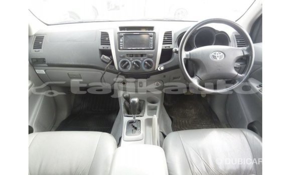 Buy Import Toyota Hilux Blue Car in Import - Dubai in Dushanbe Buy Import Toyota Hilux Blue Car in Import - Dubai in Dushanbe