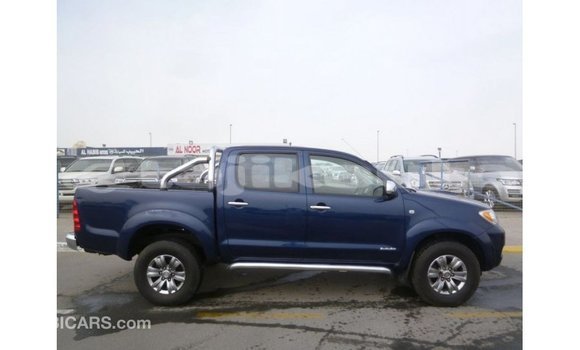 Buy Import Toyota Hilux Blue Car in Import - Dubai in Dushanbe Buy Import Toyota Hilux Blue Car in Import - Dubai in Dushanbe