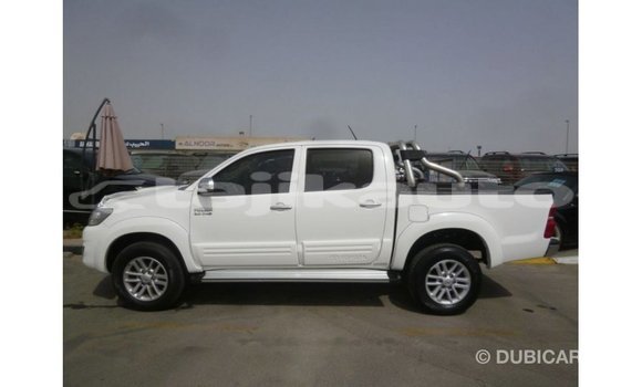 Buy Import Toyota Hilux White Car in Import - Dubai in Dushanbe Buy Import Toyota Hilux White Car in Import - Dubai in Dushanbe