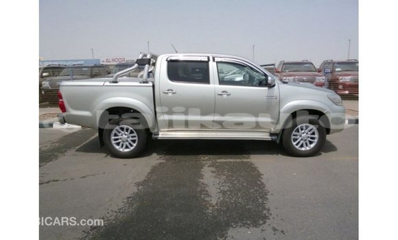 Buy Import Toyota Hilux Other Car in Import - Dubai in Dushanbe Buy Import Toyota Hilux Other Car in Import - Dubai in Dushanbe