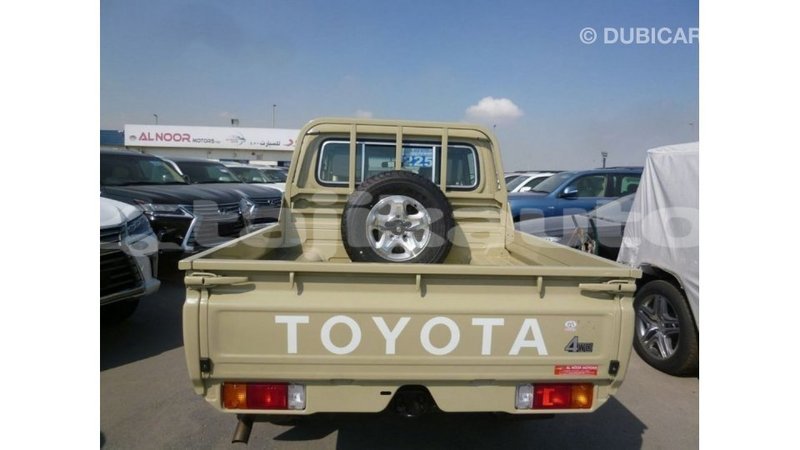 Big with watermark toyota land cruiser dushanbe import dubai 2402