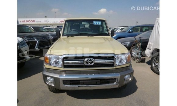 Buy Import Toyota Land Cruiser Beige Car in Import - Dubai in Dushanbe Buy Import Toyota Land Cruiser Beige Car in Import - Dubai in Dushanbe